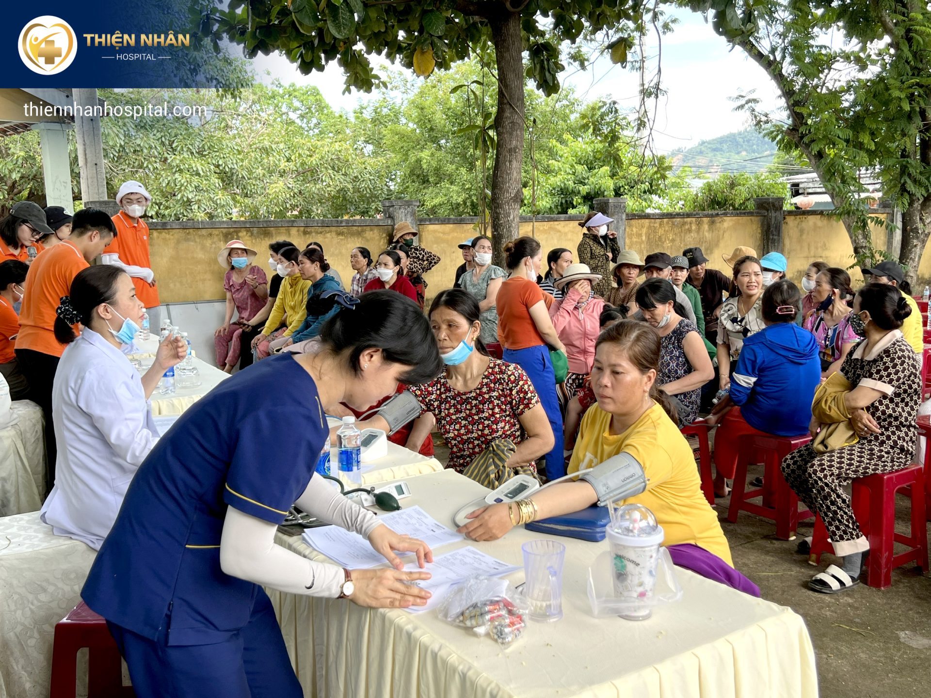 THIỆN NHÂN HOSPITAL CHĂM SÓC SỨC KHỎE MIỄN PHÍ CHO 200 CỤ GIÀ NEO ĐƠN VÀ NGƯỜI CÓ HOÀN CẢNH KHÓ KHĂN