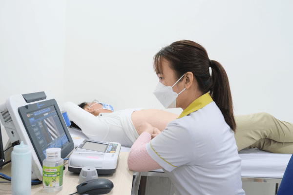 may-sieu-am-do-xo-hoa-gan-va-gan-nhiem-mo-fibrotouch-5