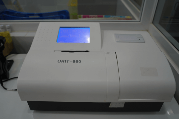 may-mien-dich-huynh-quan-urit-660-4