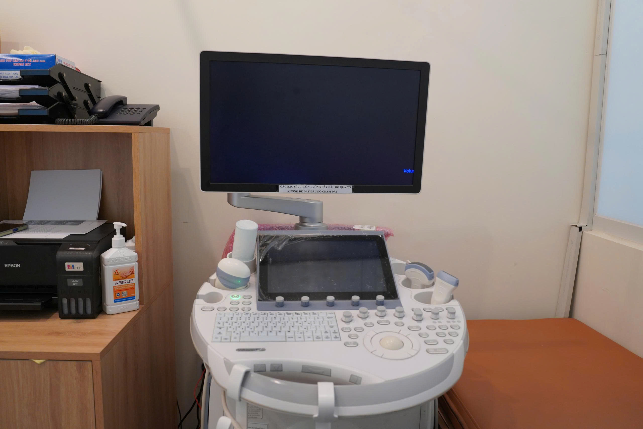 may-sieu-am-4d-voluson-expert-10-ge