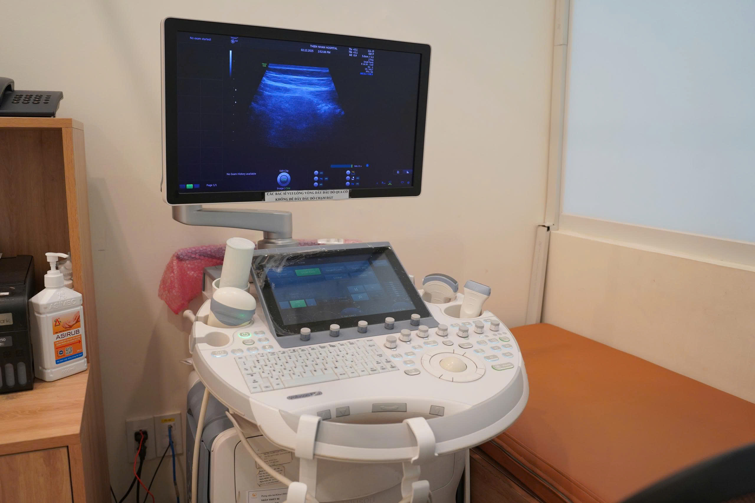 may-sieu-am-san-phu-khoa-4d-voluson-expert-10