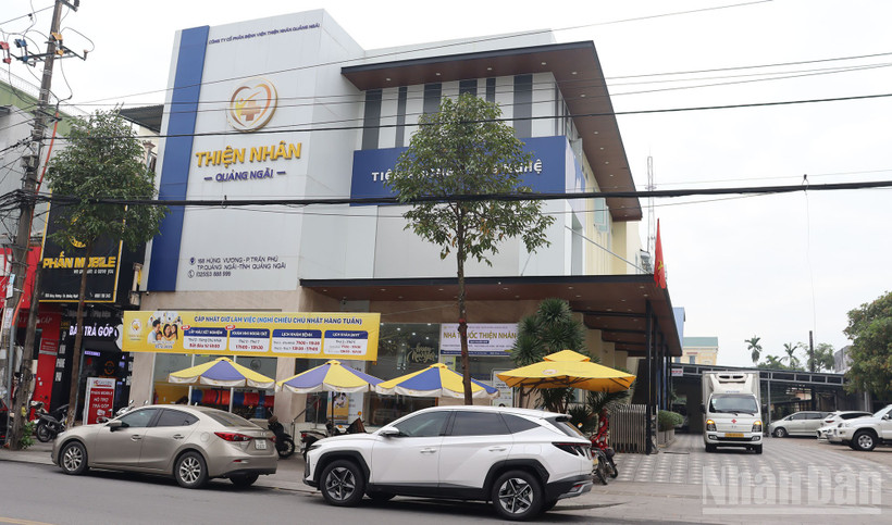 kham-chua-benh-nuoc-ngoai